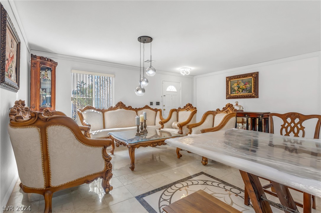 3412 Famiglia Drive