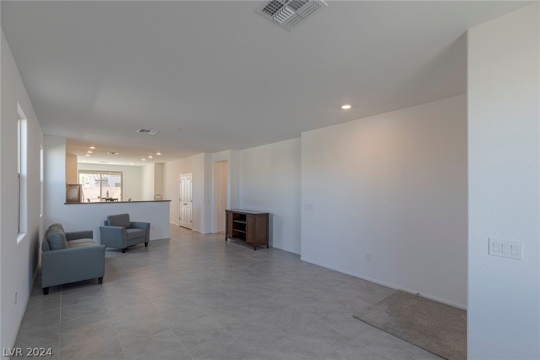 2235 Taylor Ranch Avenue