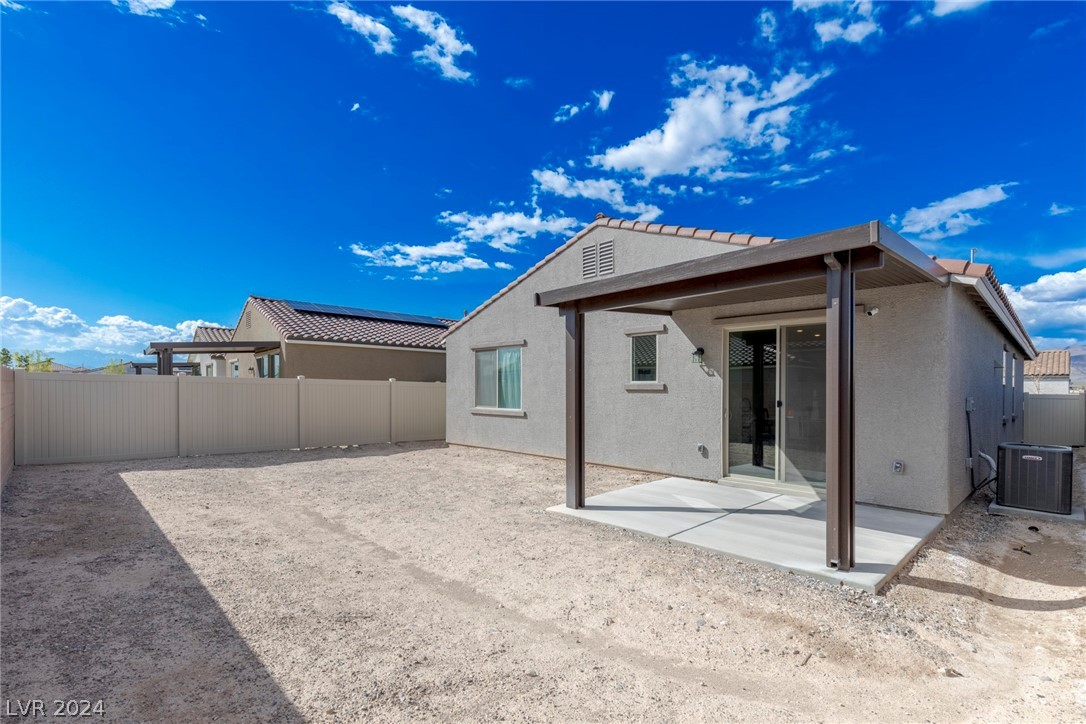 2235 Taylor Ranch Avenue