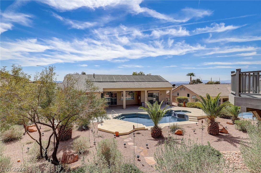 7092 Valley Nails Lane