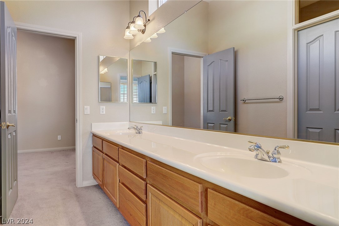 7092 Valley Nails Lane