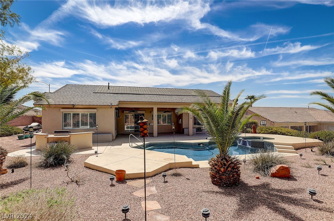 7092 Valley Nails Lane