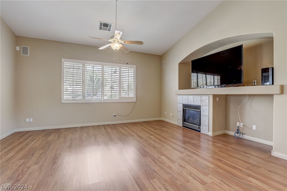 7092 Valley Nails Lane