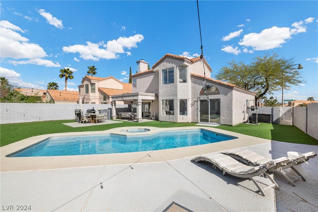 9816 Eagle Rock Court