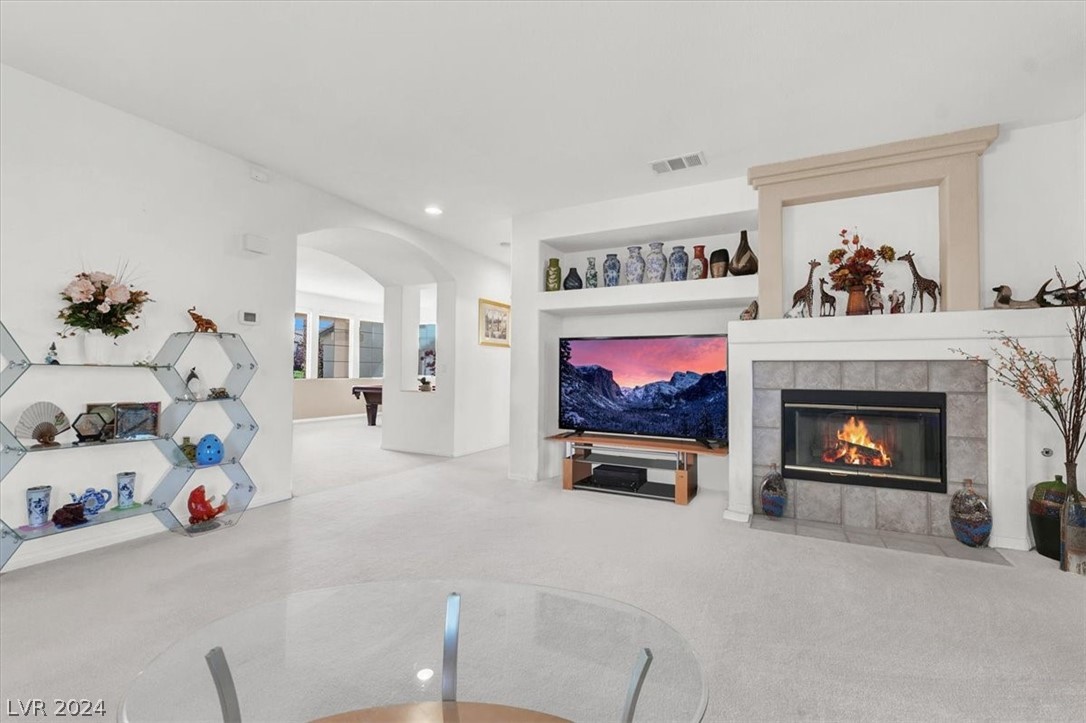 2726 Carolina Blue Avenue