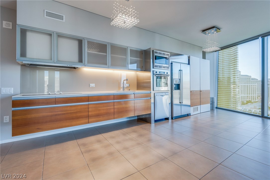3722 Las Vegas Boulevard 2306