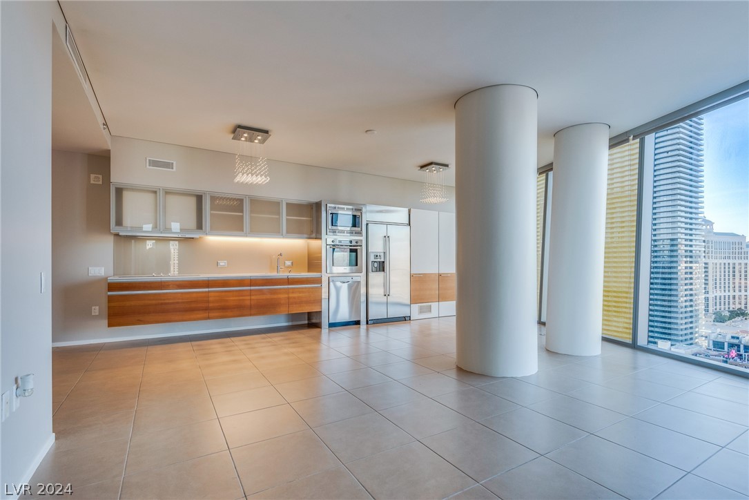 3722 Las Vegas Boulevard 2306