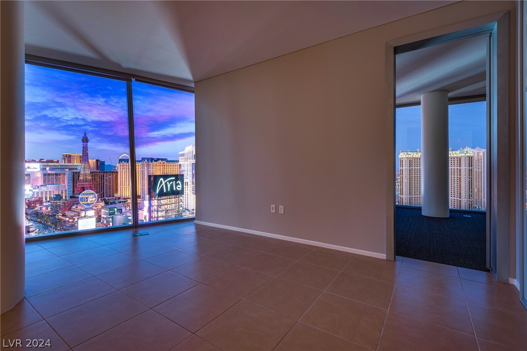 3722 Las Vegas Boulevard 2306