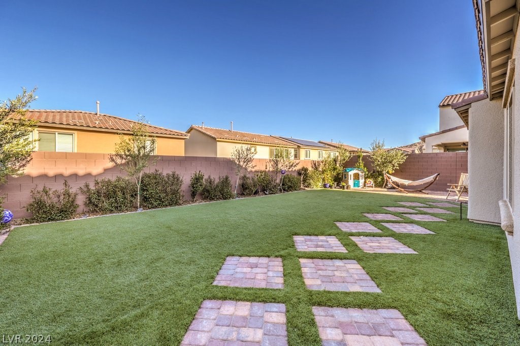 12856 Ringrose Street