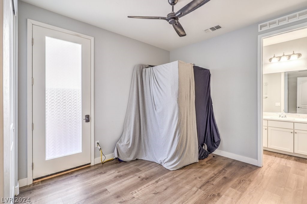 12856 Ringrose Street