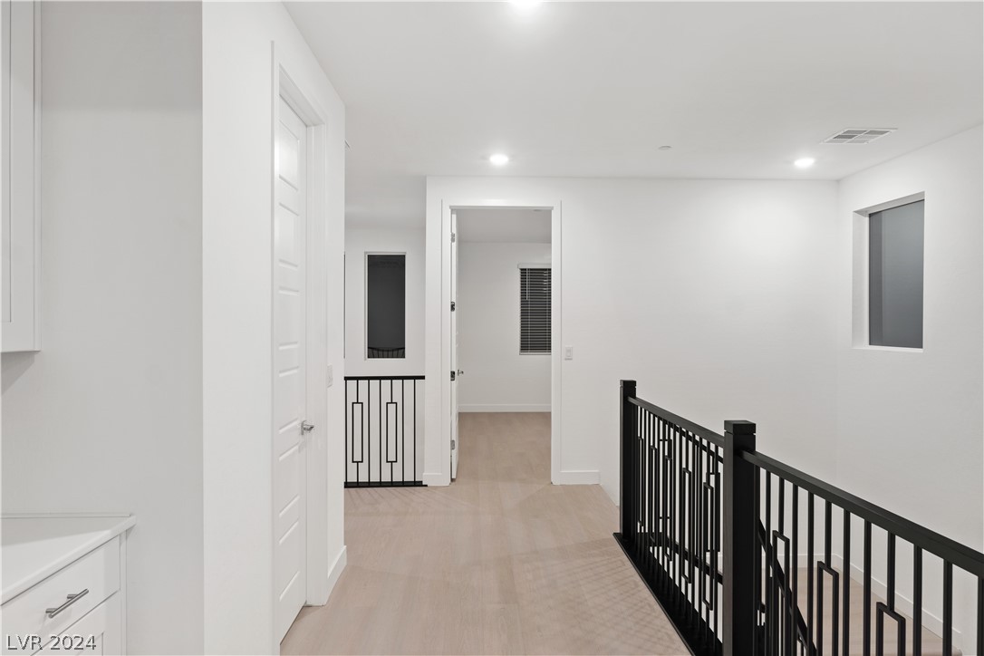 566 Warhol Court