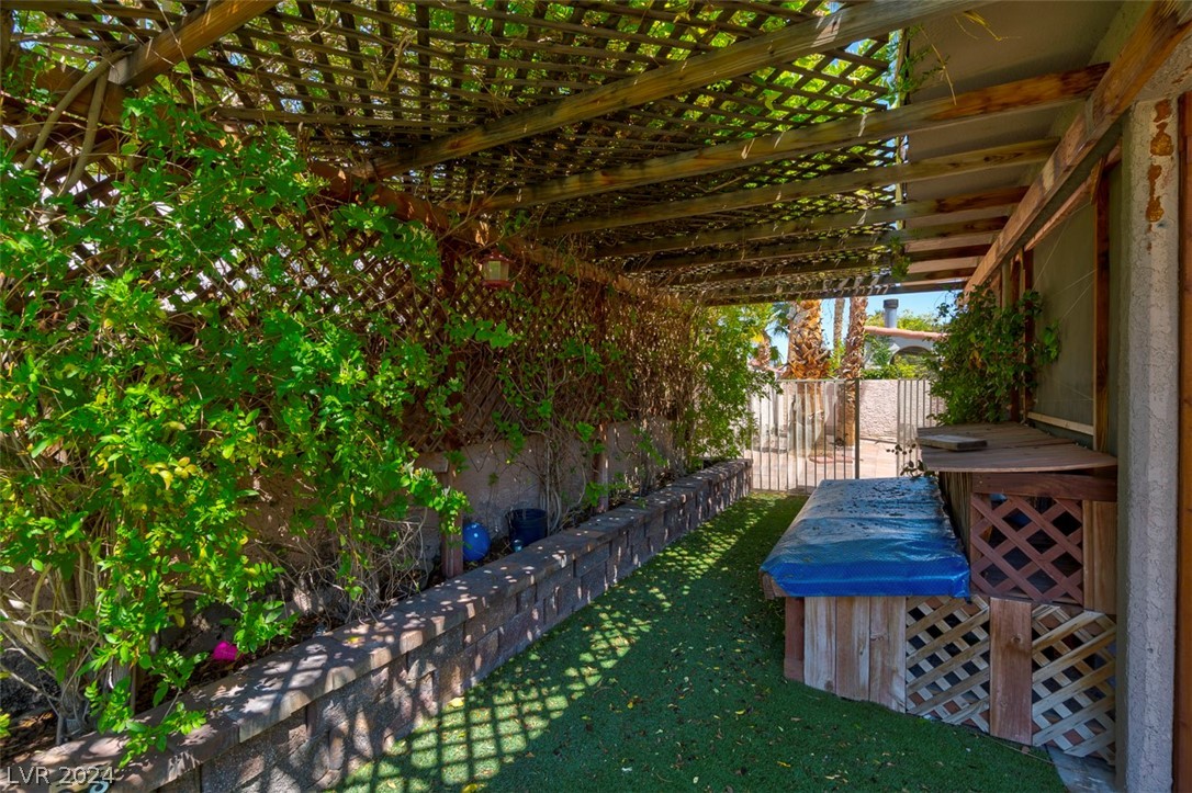 2619 Grey Stone Road