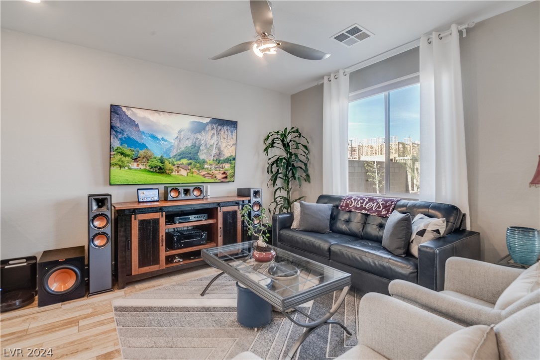 8822 Sasquatch Run Avenue