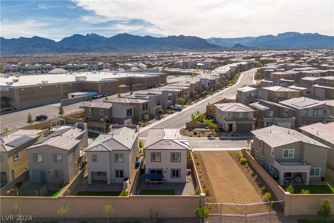 8822 Sasquatch Run Avenue