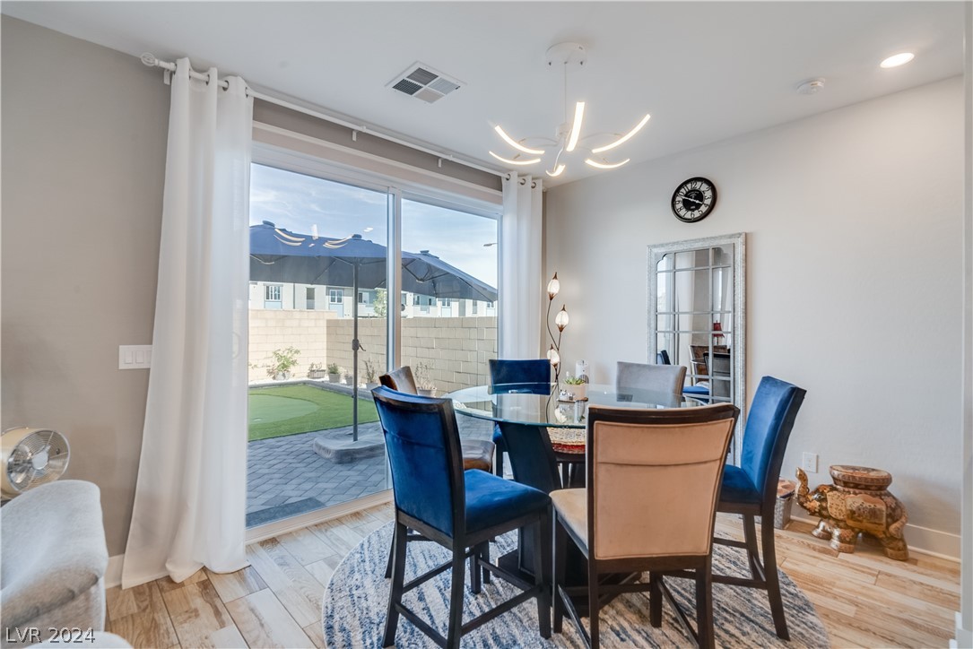 8822 Sasquatch Run Avenue