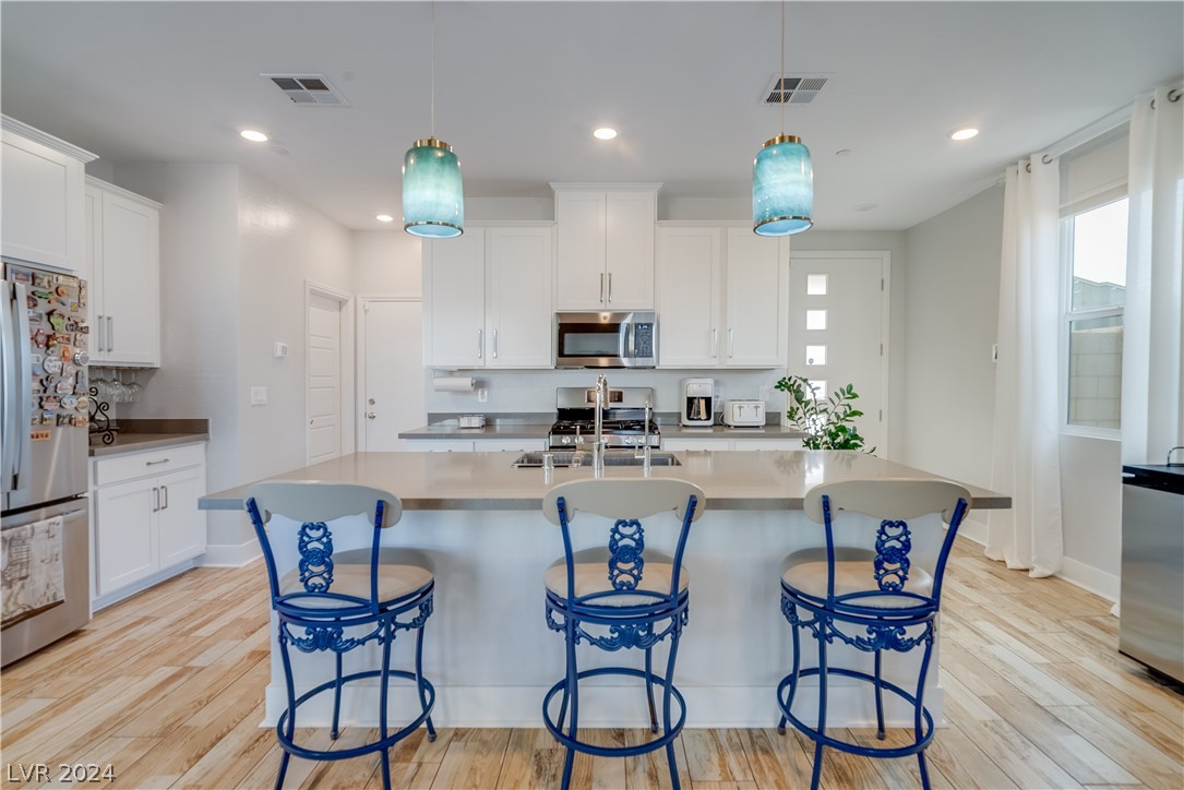 8822 Sasquatch Run Avenue