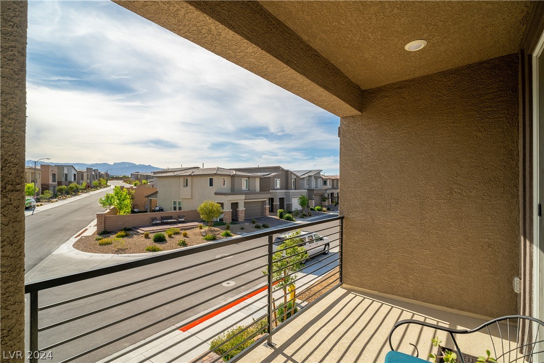 8822 Sasquatch Run Avenue