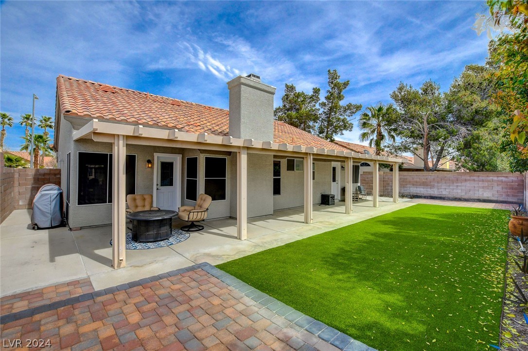 5601 Via Del Viento Avenue