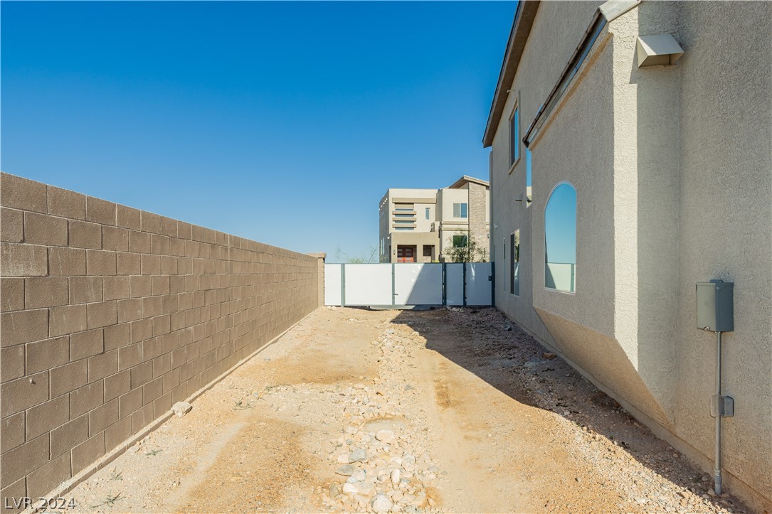 8509 South Pioneer Way