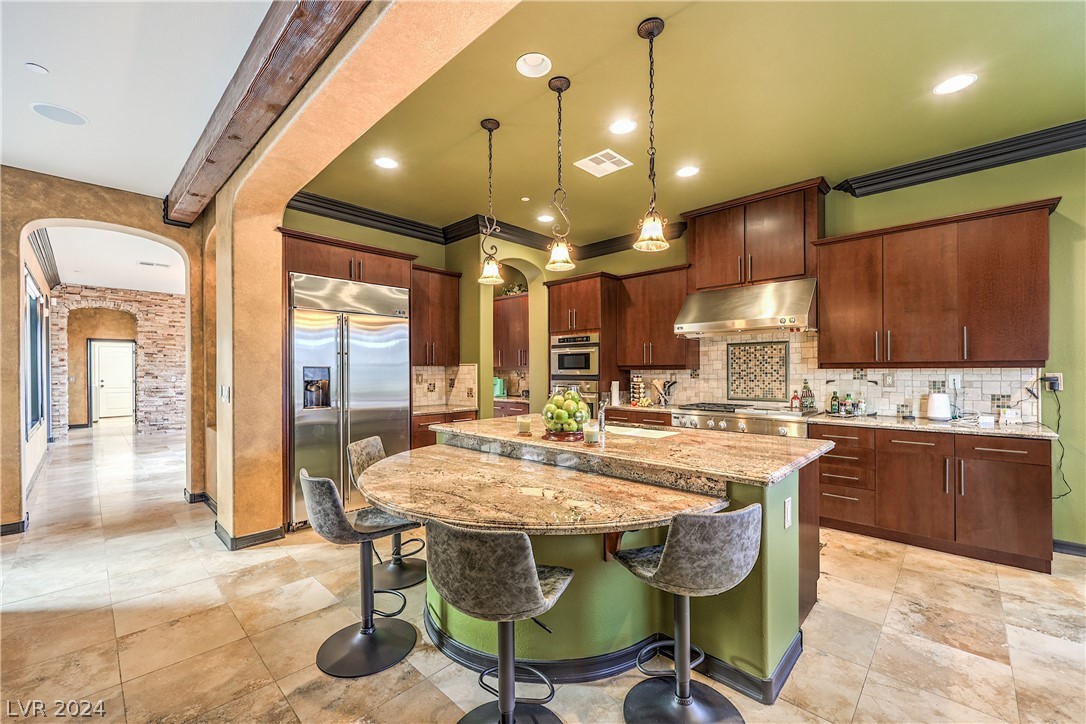 8 Serra Bellisima Court