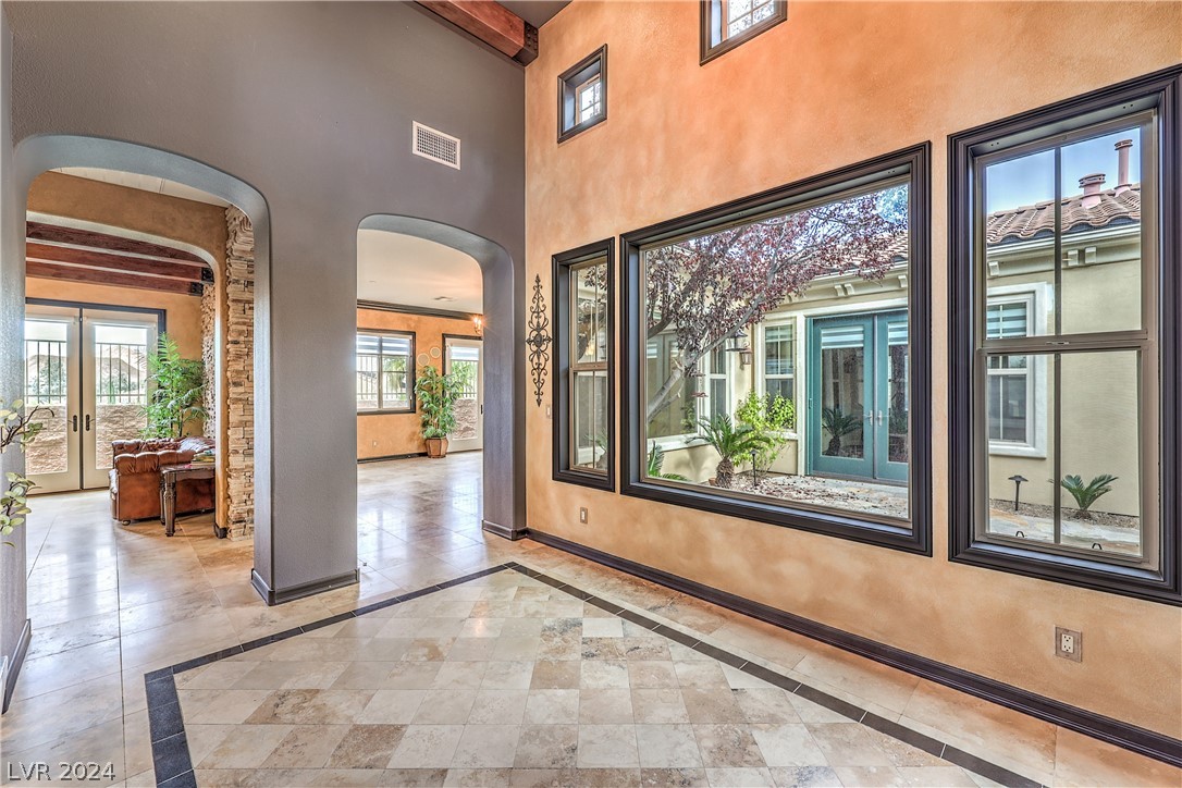 8 Serra Bellisima Court