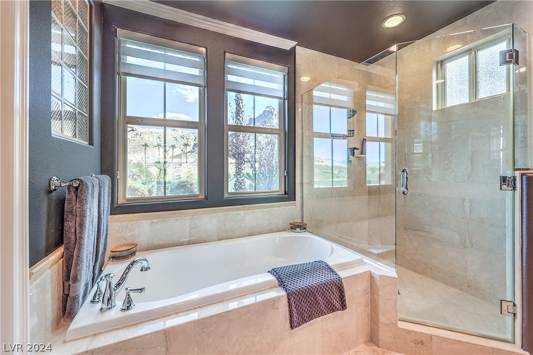 8 Serra Bellisima Court