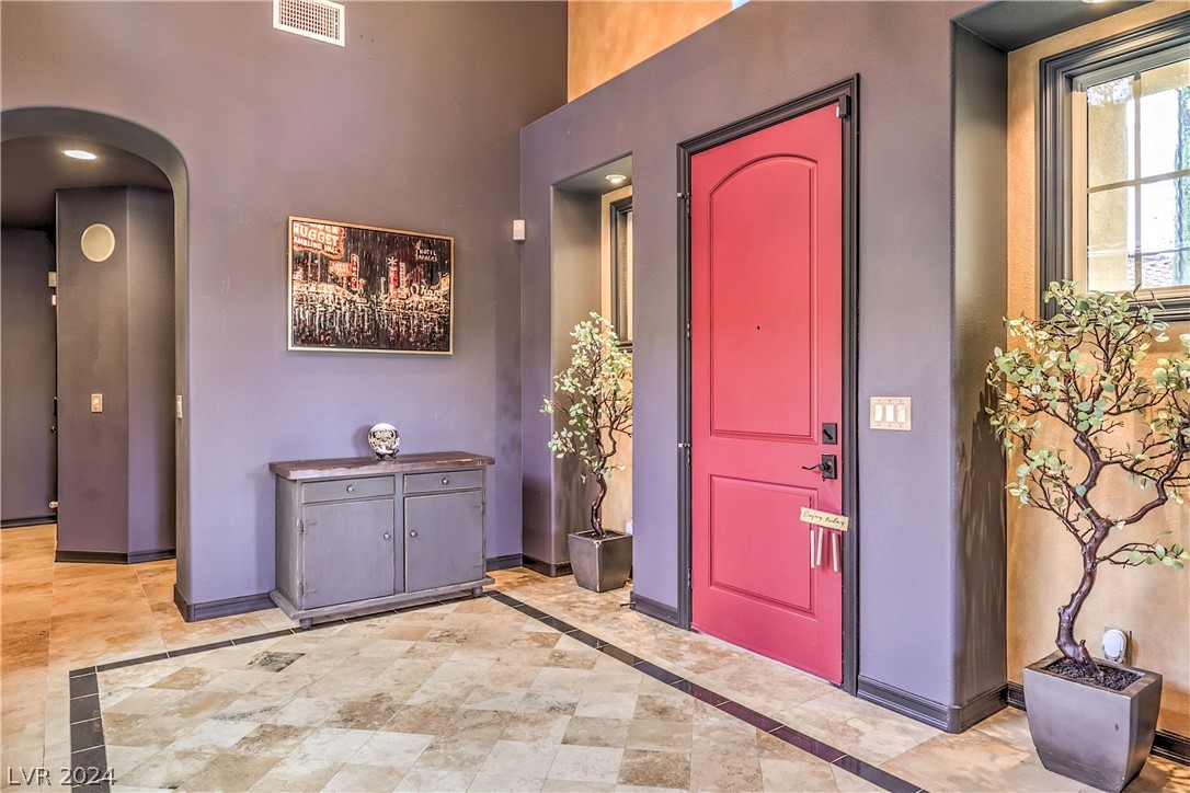 8 Serra Bellisima Court