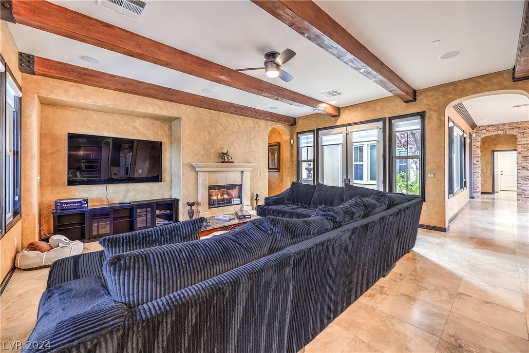 8 Serra Bellisima Court