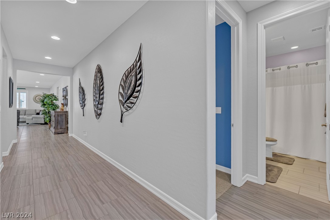 10816 Cowlite Avenue