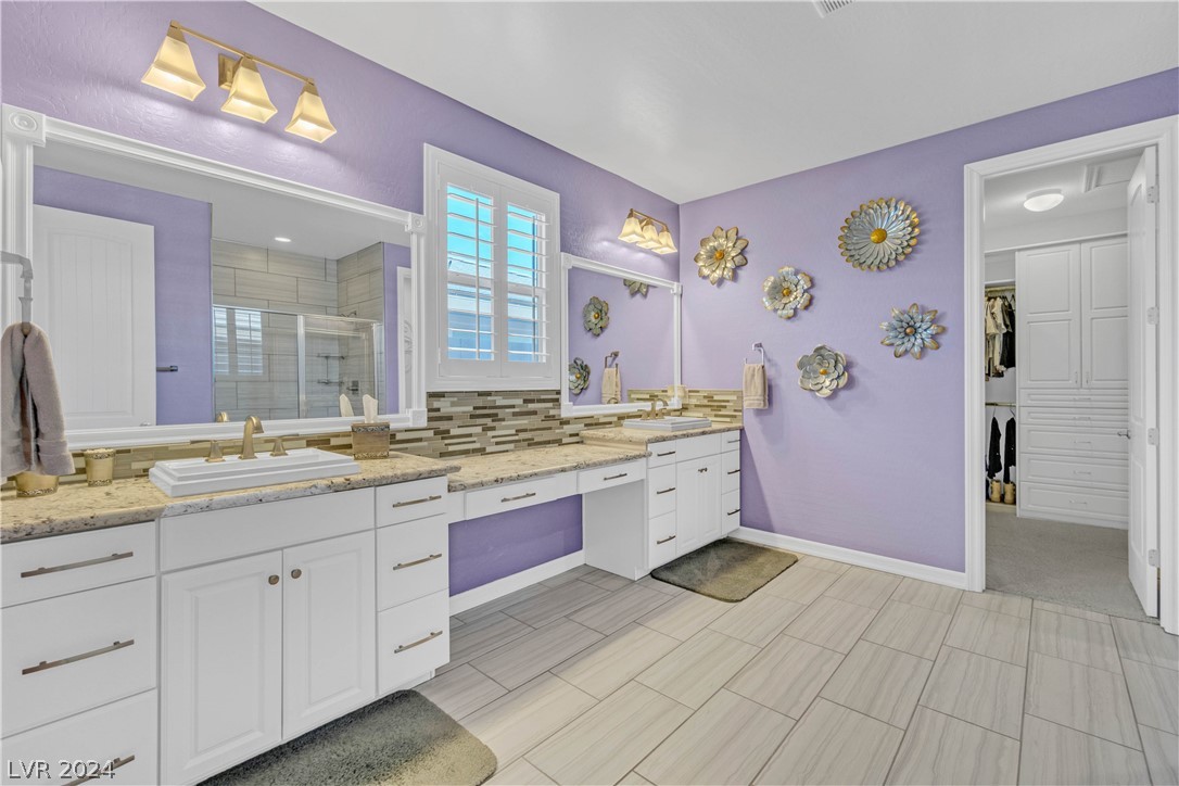 10816 Cowlite Avenue