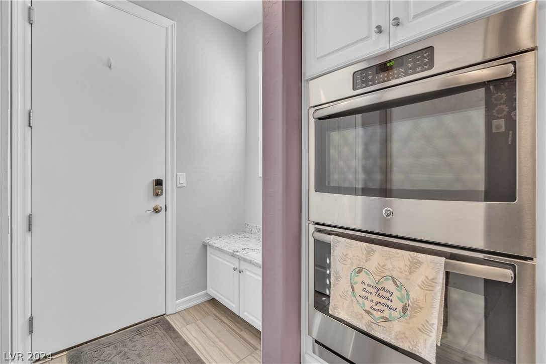 10816 Cowlite Avenue