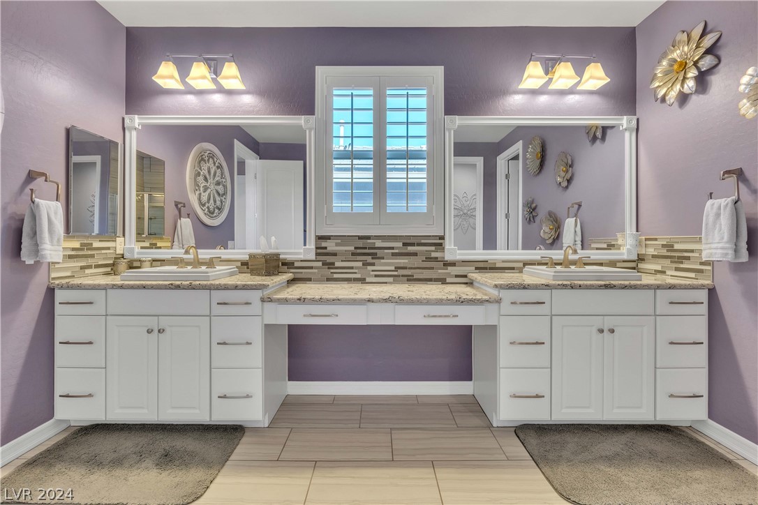 10816 Cowlite Avenue