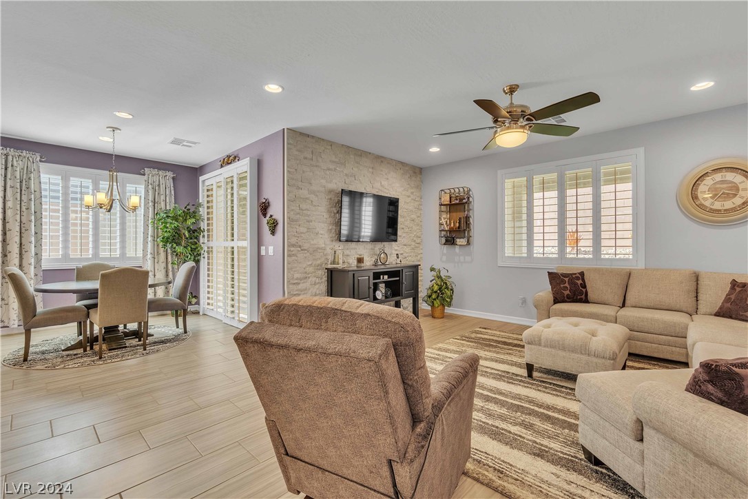 10816 Cowlite Avenue