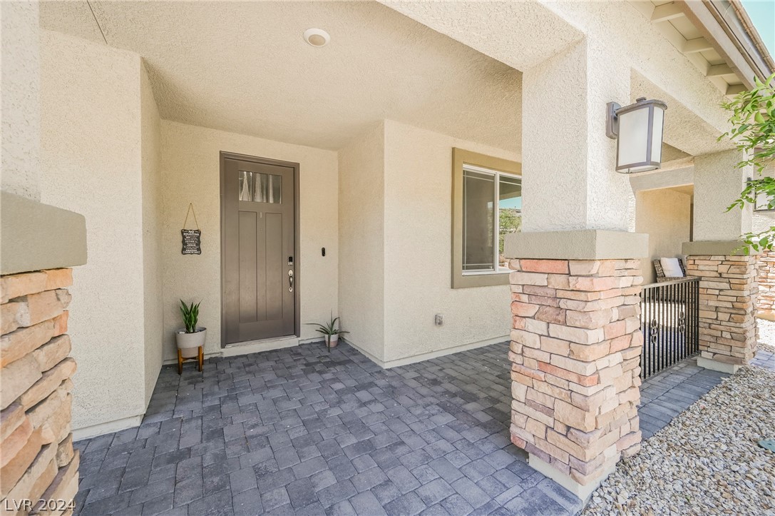 4061 Fossatello Avenue