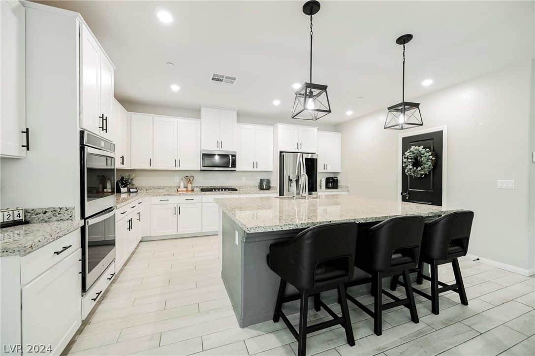 4061 Fossatello Avenue