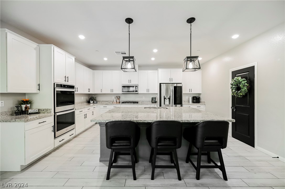 4061 Fossatello Avenue