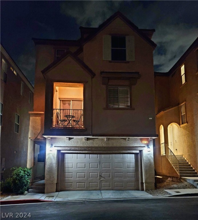 3416 Balanced Rock Street