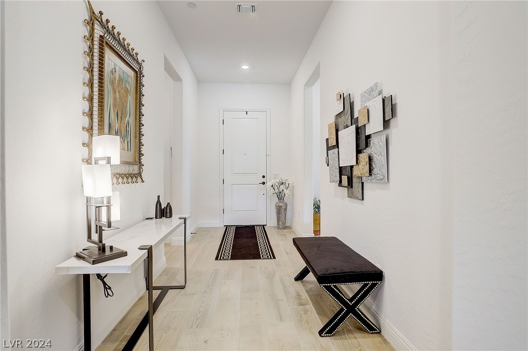 35 Autumn Palm Avenue