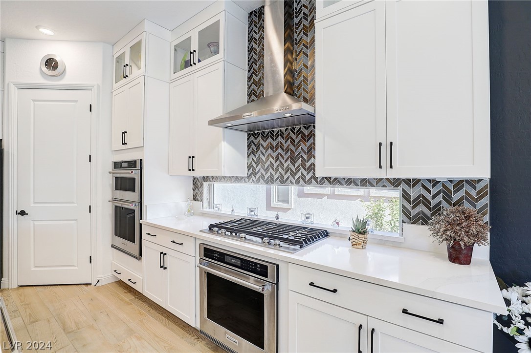 35 Autumn Palm Avenue