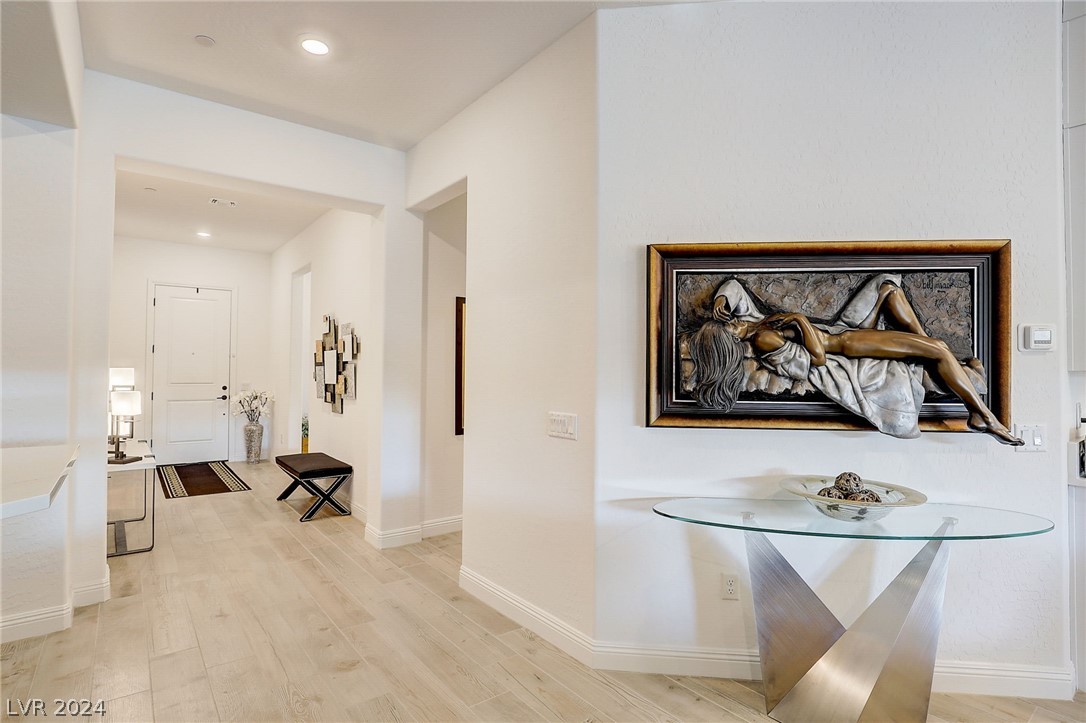 35 Autumn Palm Avenue