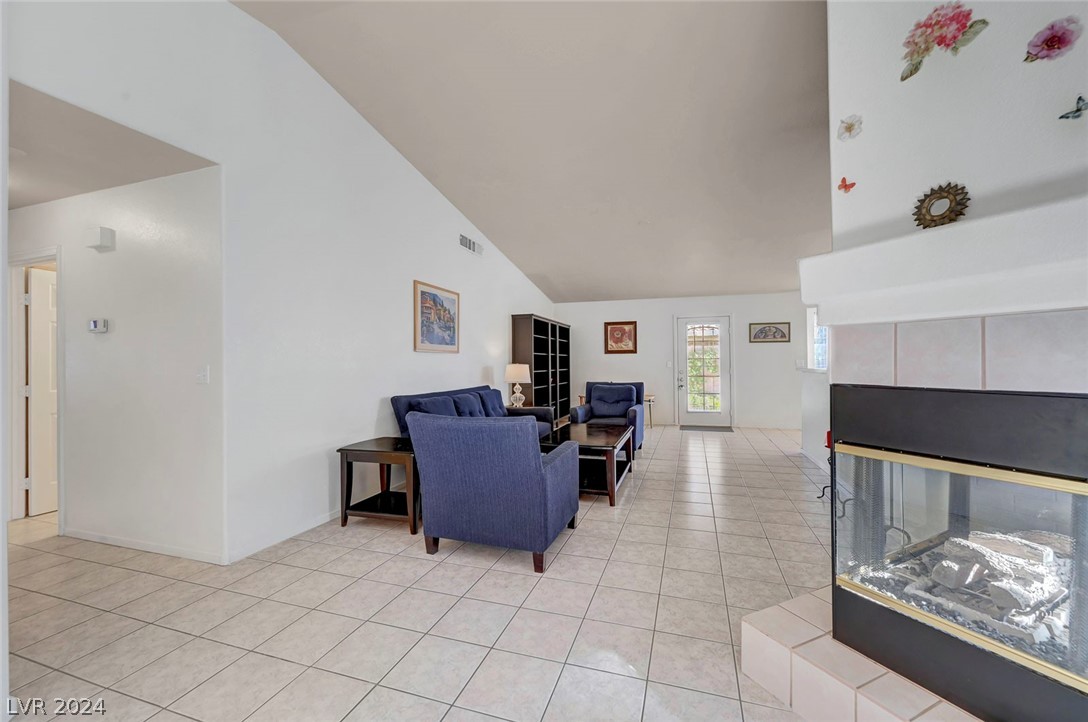 6429 Rancho Santa Fe Drive