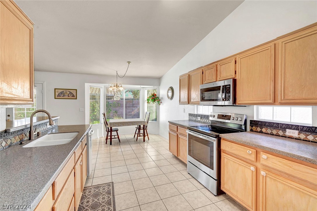 6429 Rancho Santa Fe Drive