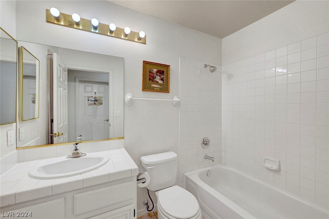 6429 Rancho Santa Fe Drive