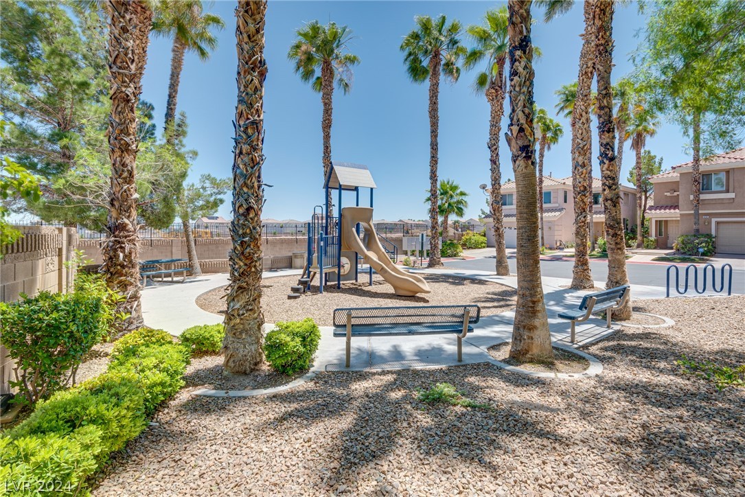 9257 Blue Flax Place
