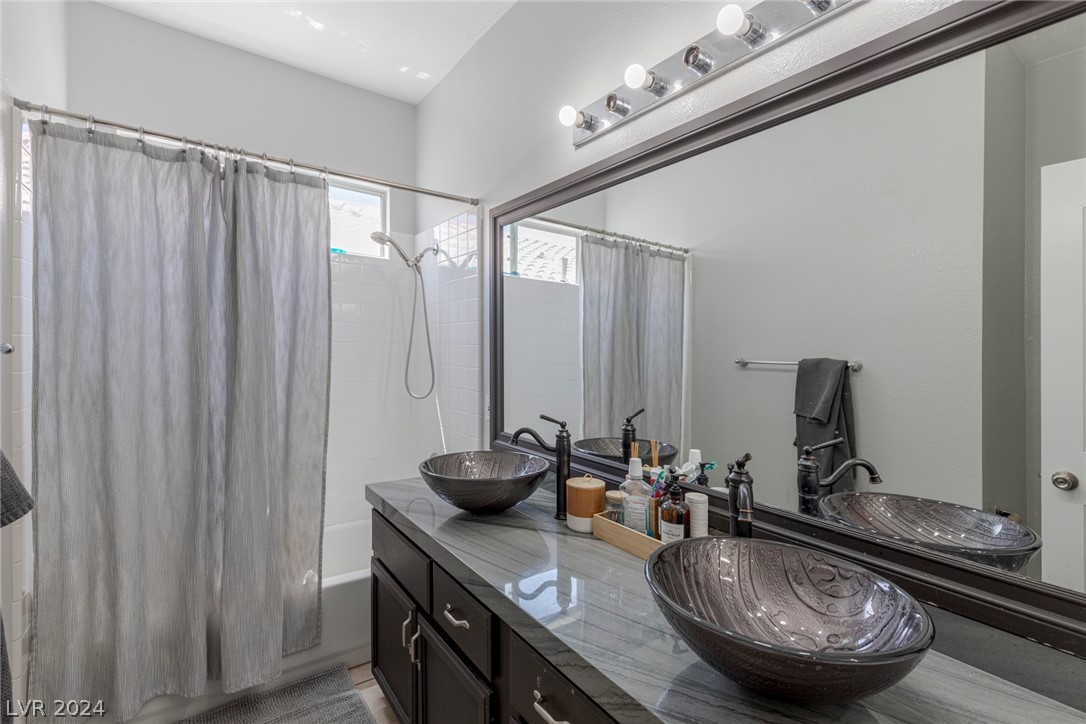 8505 Copper Mine Avenue