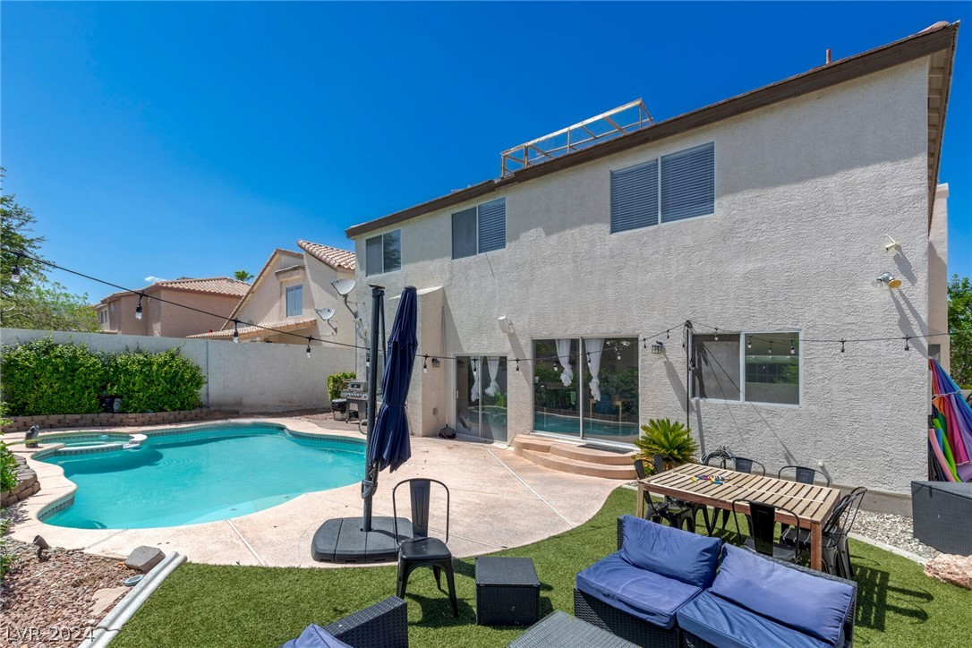 8505 Copper Mine Avenue