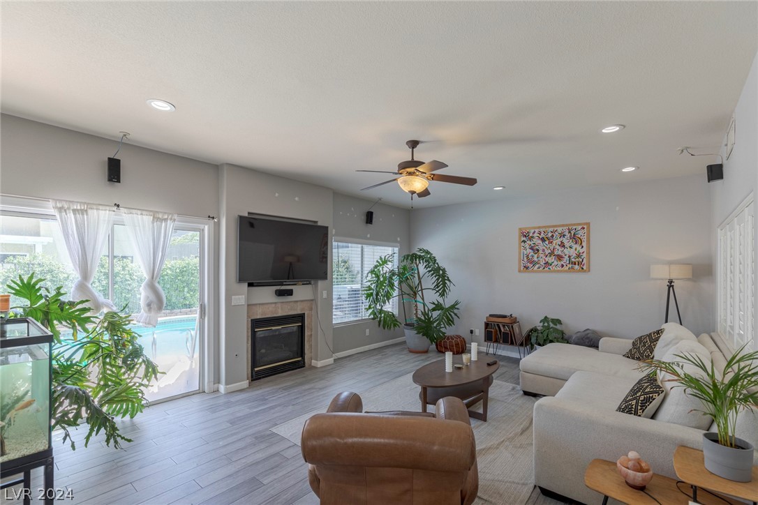 8505 Copper Mine Avenue