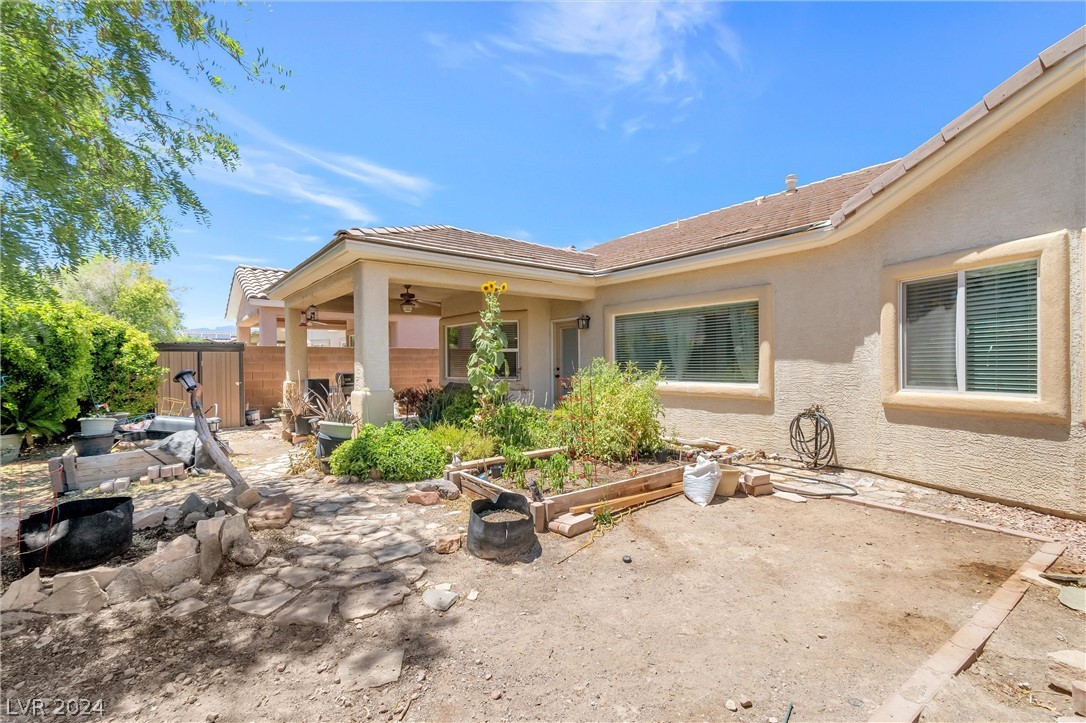 5851 Falling Stream Avenue