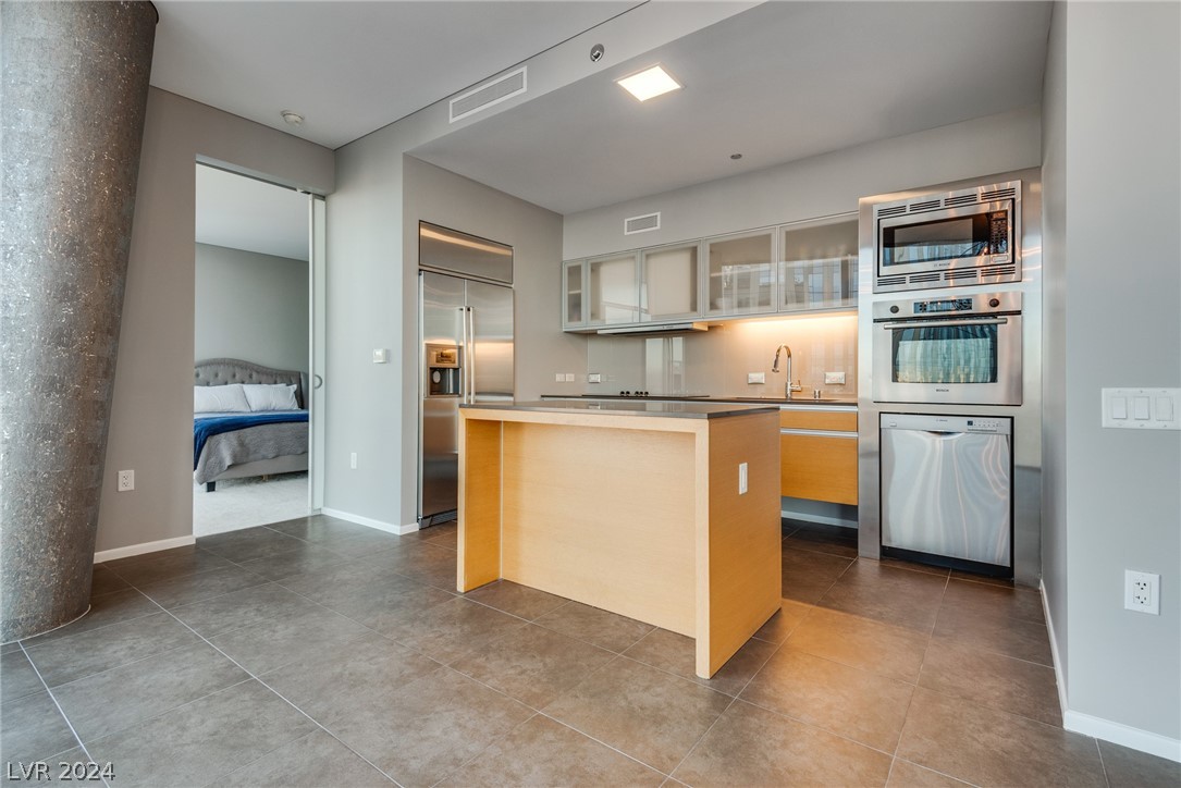 3722 Las Vegas Boulevard 3101