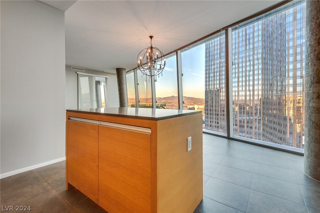 3722 Las Vegas Boulevard 3101